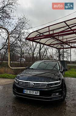 Седан Volkswagen Passat 2018 в Кривом Роге