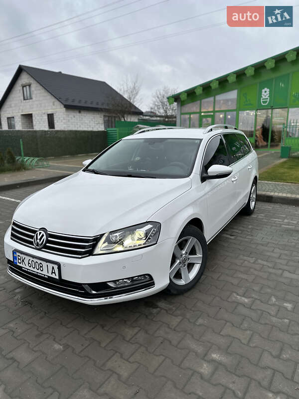 Volkswagen Passat 2013 Volkswagen Passat 2013