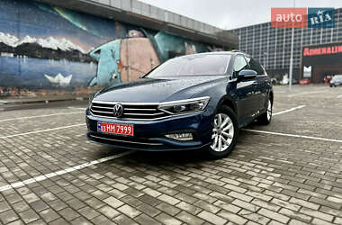 Универсал Volkswagen Passat 2021 в Луцке