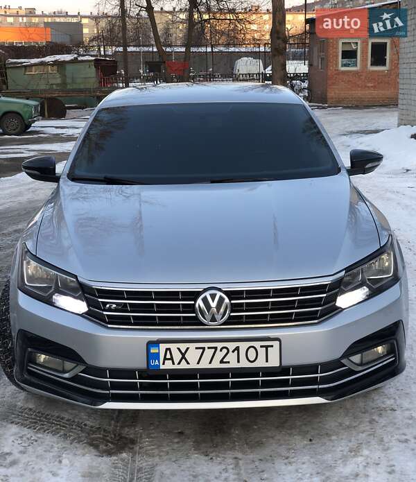 Седан Volkswagen Passat 2016 в Харькове фото 2 Седан Volkswagen Passat 2016 в Харькове