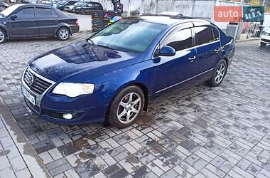 Седан Volkswagen Passat 2006 в Хмельницком