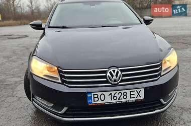 Універсал Volkswagen Passat 2011 в Хмельницькому