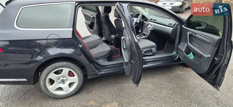 Універсал Volkswagen Passat 2011 в Хмельницькому