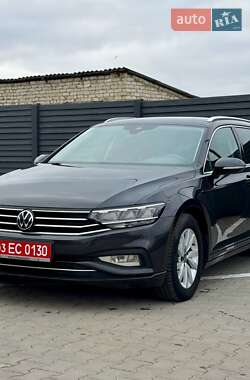 Універсал Volkswagen Passat 2020 в Дубні