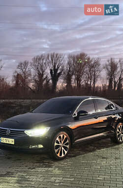 Седан Volkswagen Passat 2018 в Виноградове