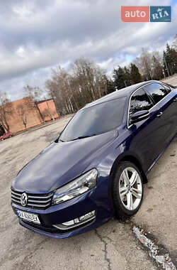 Седан Volkswagen Passat 2014 в Лозовій