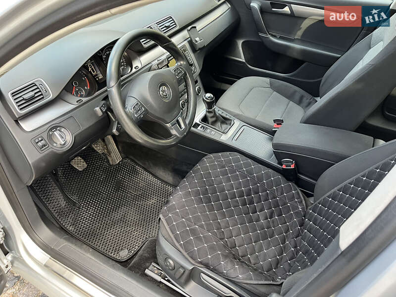 Универсал Volkswagen Passat 2014 в Ахтырке фото 10 Универсал Volkswagen Passat 2014 в Ахтырке