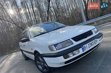 Універсал Volkswagen Passat 1995 в Гадячі