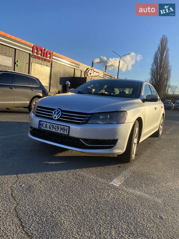 Volkswagen Passat 2013 Volkswagen Passat 2013