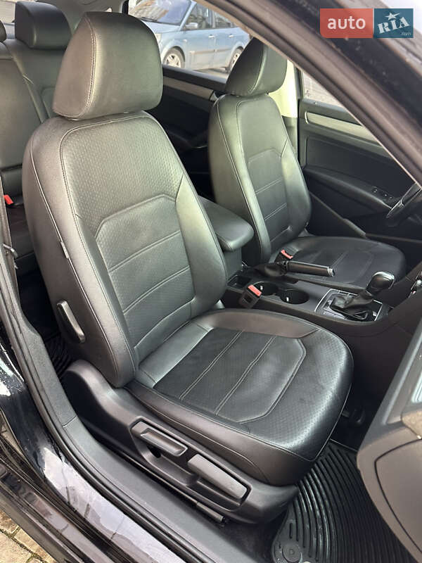 Седан Volkswagen Passat 2014 в Ивано-Франковске фото 11 Седан Volkswagen Passat 2014 в Ивано-Франковске