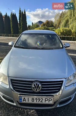 Седан Volkswagen Passat 2007 в Киеве