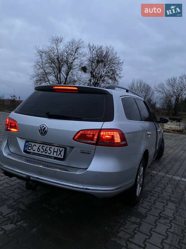 Универсал Volkswagen Passat 2013 в Радехове