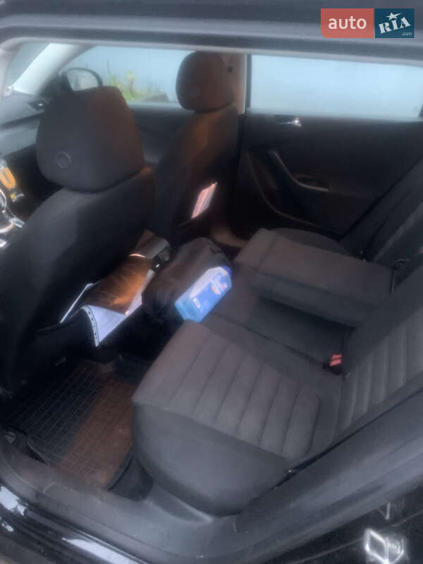 Универсал Volkswagen Passat 2007 в Житомире