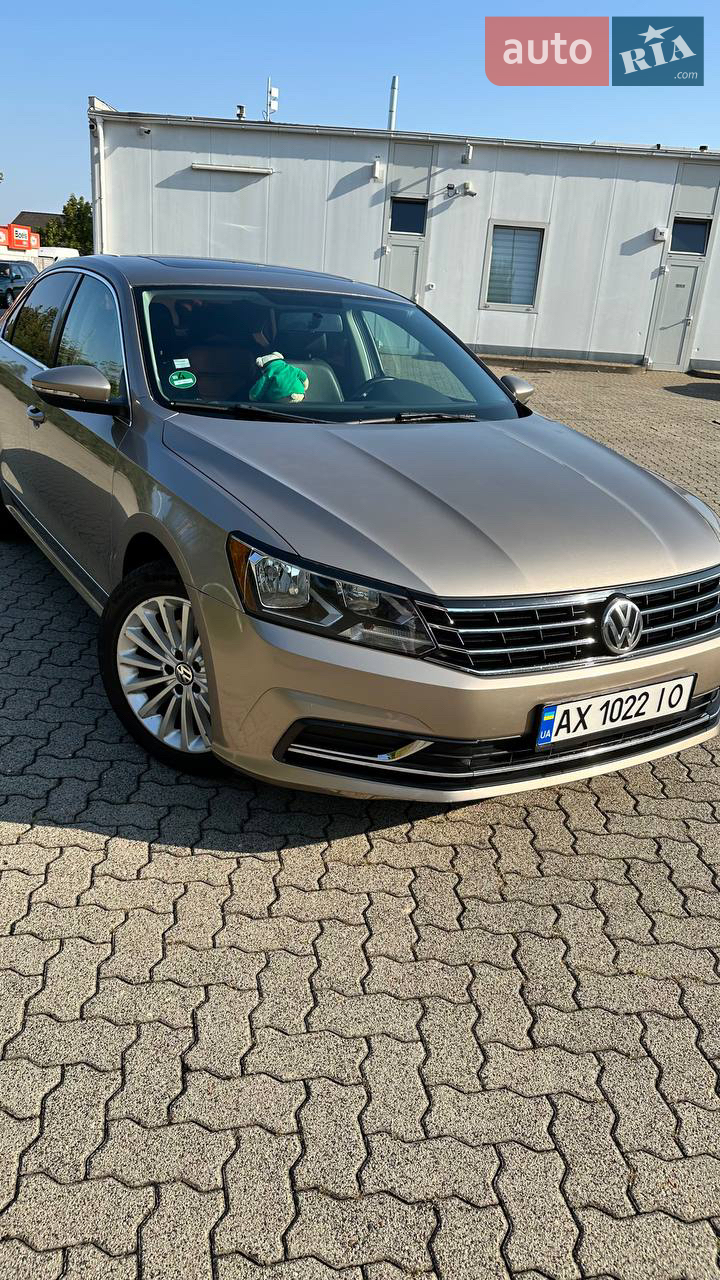 2015 Volkswagen Passat - мініатюра 12