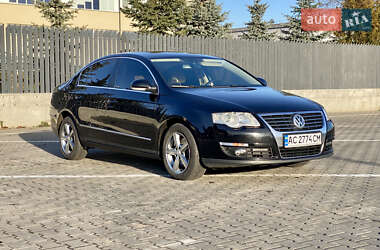 Седан Volkswagen Passat 2007 в Луцке