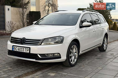 Универсал Volkswagen Passat 2012 в Львове