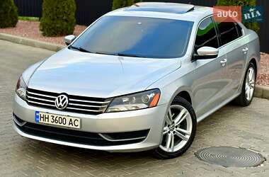 Седан Volkswagen Passat 2014 в Одесі