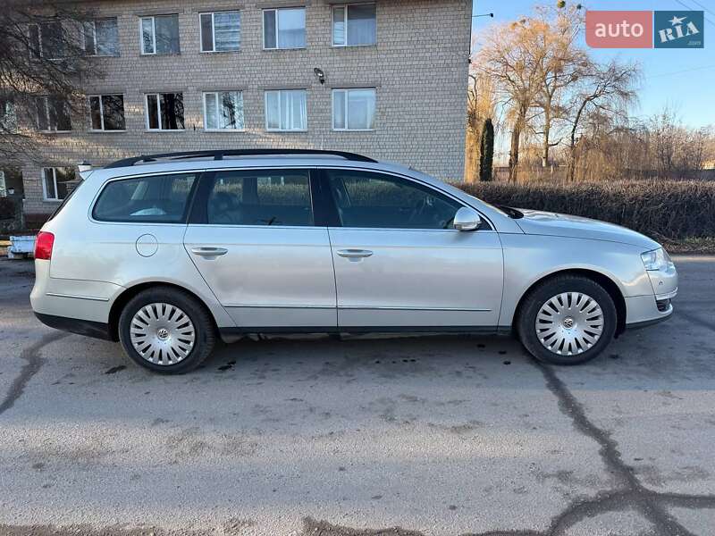 Універсал Volkswagen Passat 2010 в Вінниці