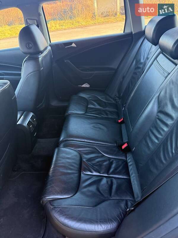 Універсал Volkswagen Passat 2010 в Вінниці