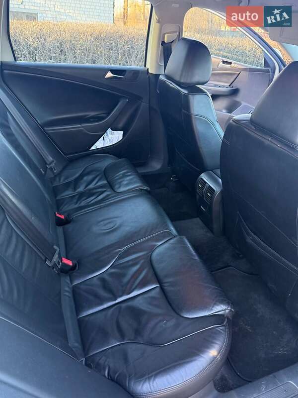 Універсал Volkswagen Passat 2010 в Вінниці