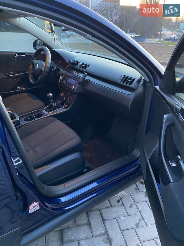 Универсал Volkswagen Passat 2006 в Каменец-Подольском