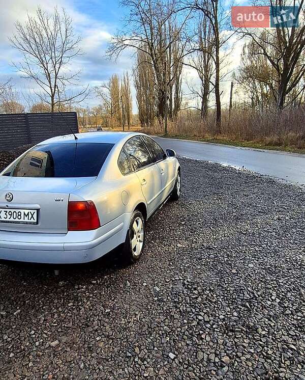 Volkswagen Passat 1998 Volkswagen Passat 1998