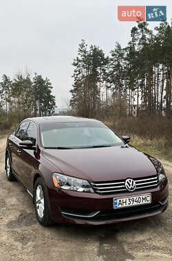 Седан Volkswagen Passat 2012 в Ірпені