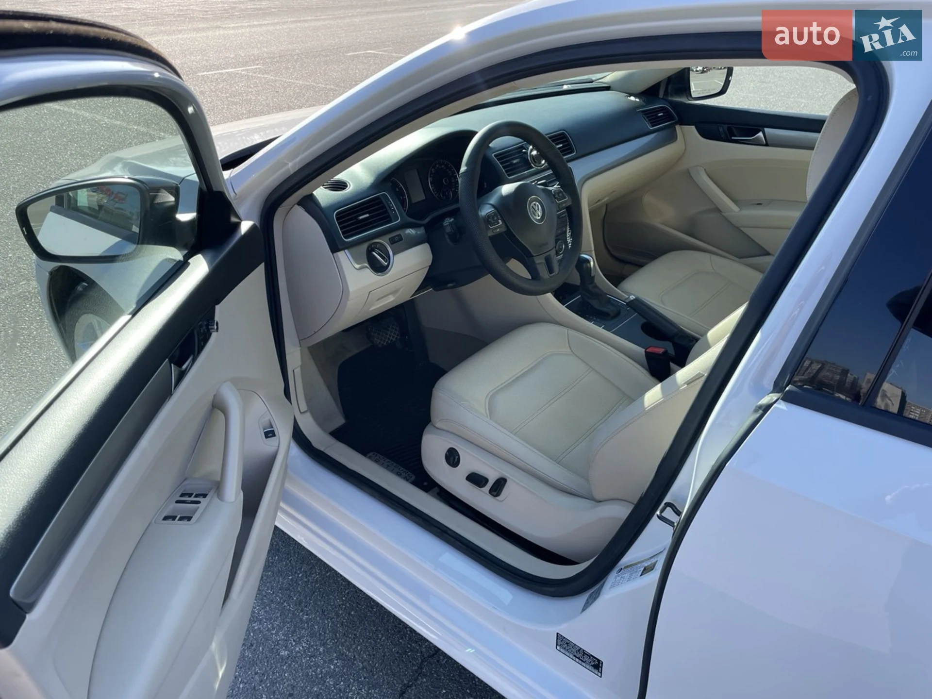 2013 Volkswagen Passat - мініатюра 5