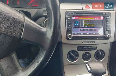 Седан Volkswagen Passat 2006 в Лозовій
