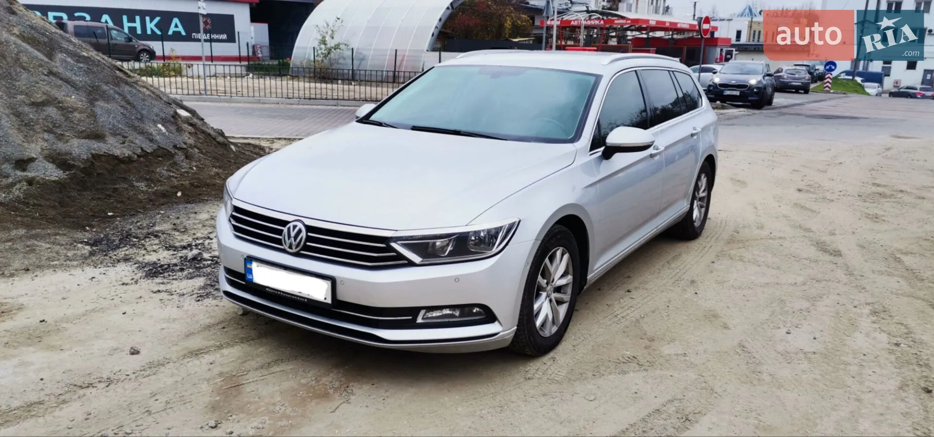 2019 Volkswagen Passat - мініатюра 2