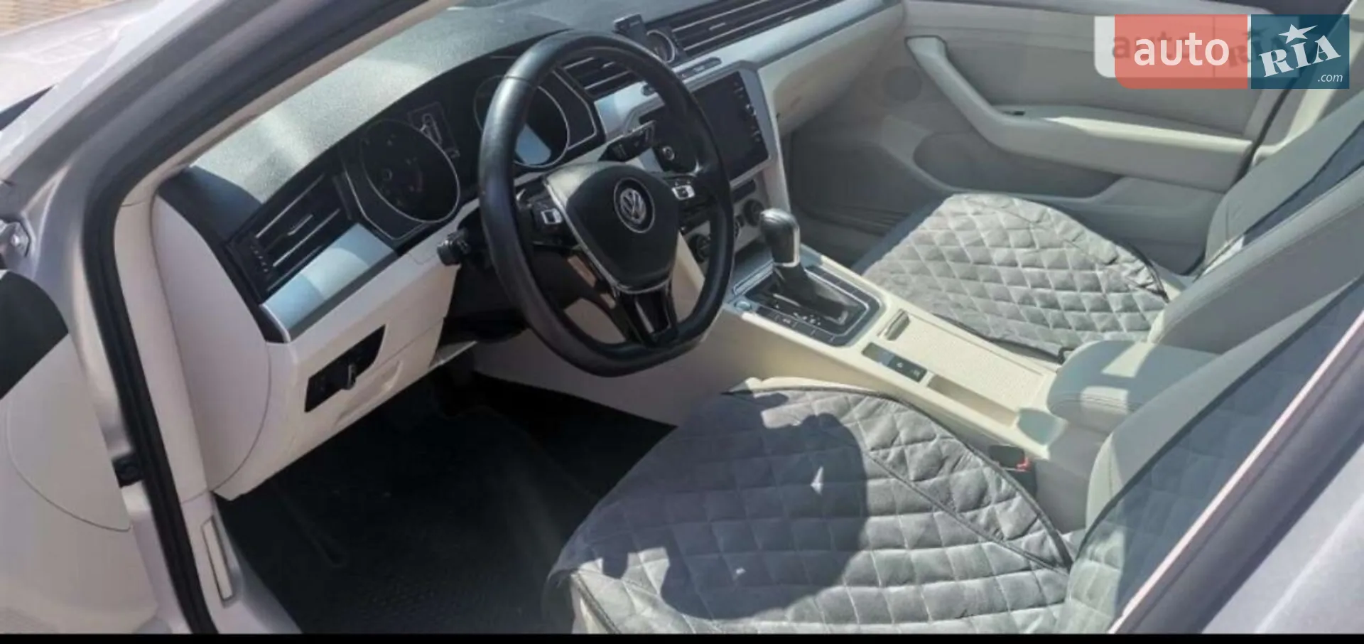 2019 Volkswagen Passat - мініатюра 12