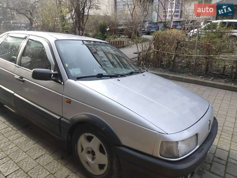 Volkswagen Passat 1988