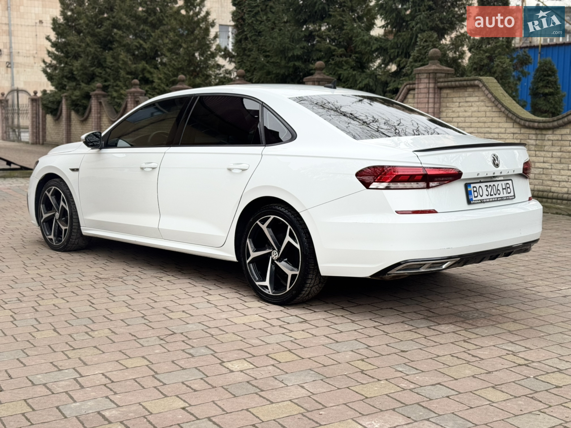 2019 Volkswagen Passat - мініатюра 3