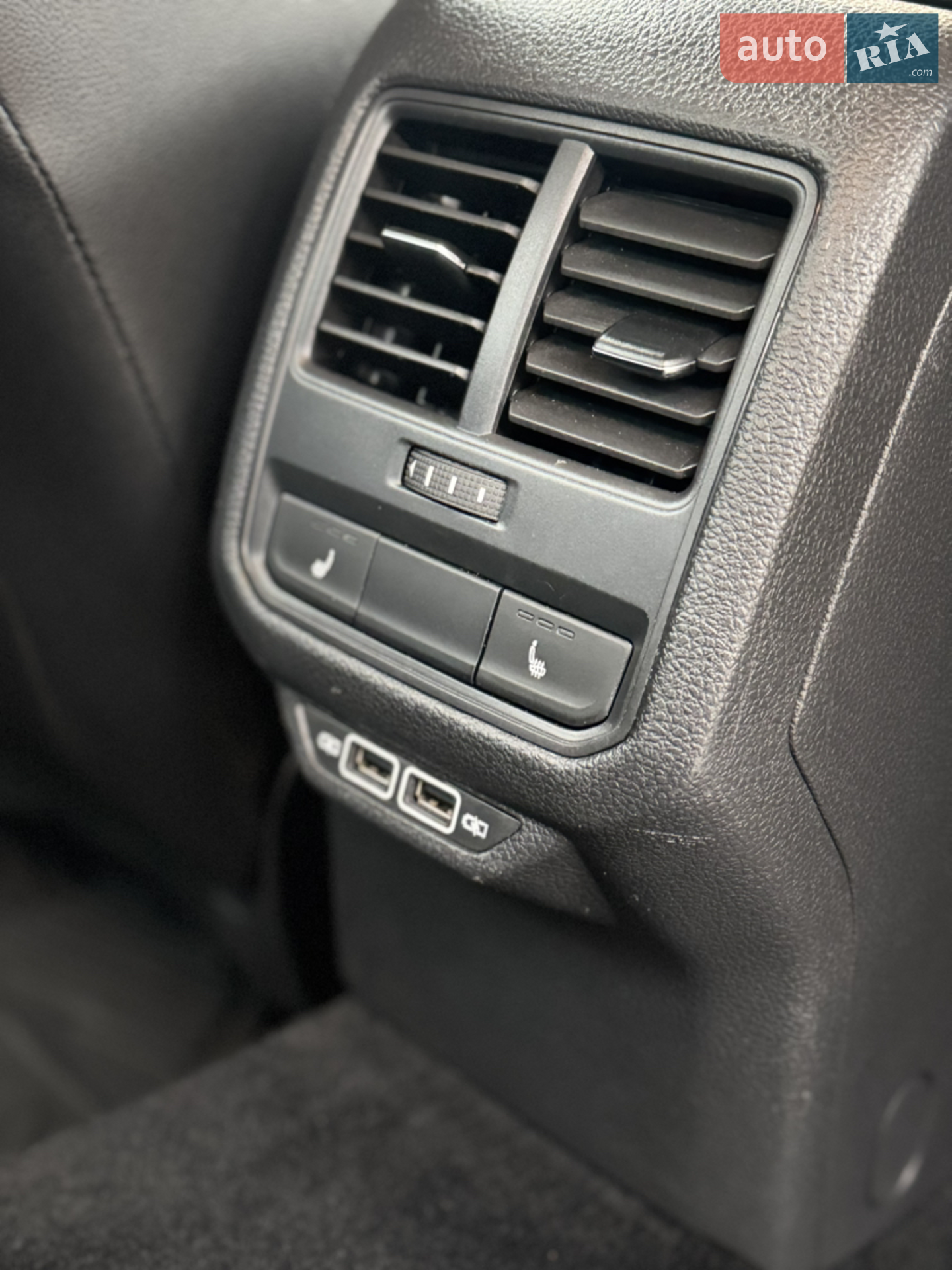 2019 Volkswagen Passat - мініатюра 15