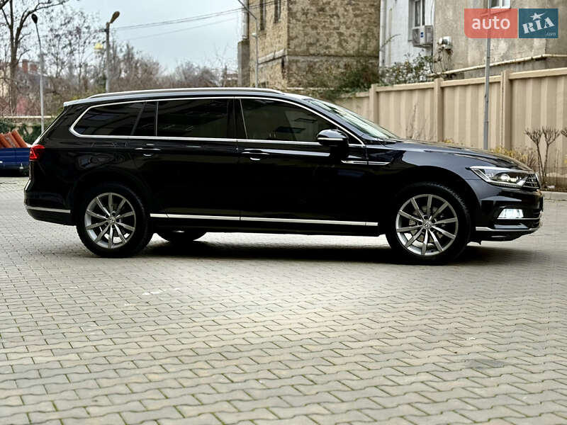 Універсал Volkswagen Passat 2018 в Одесі
