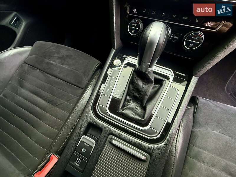 Універсал Volkswagen Passat 2018 в Одесі