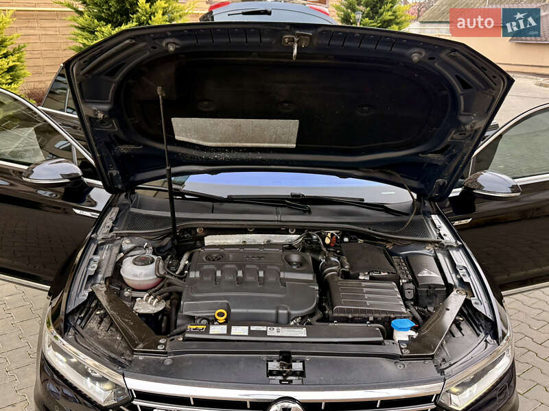 Універсал Volkswagen Passat 2018 в Одесі