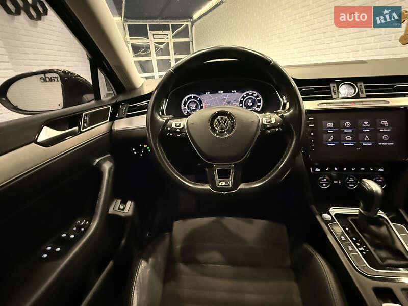 Універсал Volkswagen Passat 2018 в Одесі