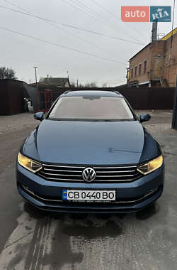 Універсал Volkswagen Passat 2015 в Прилуках