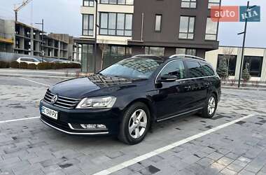 Універсал Volkswagen Passat 2012 в Львові