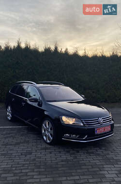 Універсал Volkswagen Passat 2012 в Луцьку