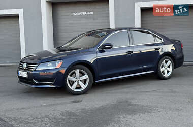 Седан Volkswagen Passat 2012 в Виннице