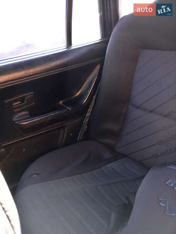 Универсал Volkswagen Passat 1984 в Виннице