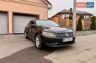 Седан Volkswagen Passat 2012 в Кропивницькому