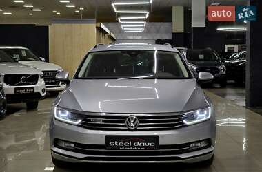 Універсал Volkswagen Passat 2017 в Миколаєві