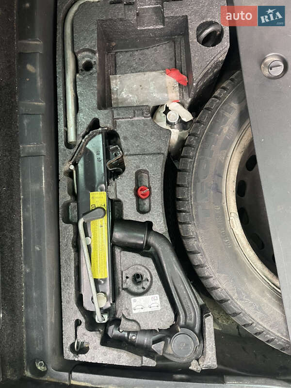 Універсал Volkswagen Passat 2007 в Борисполі