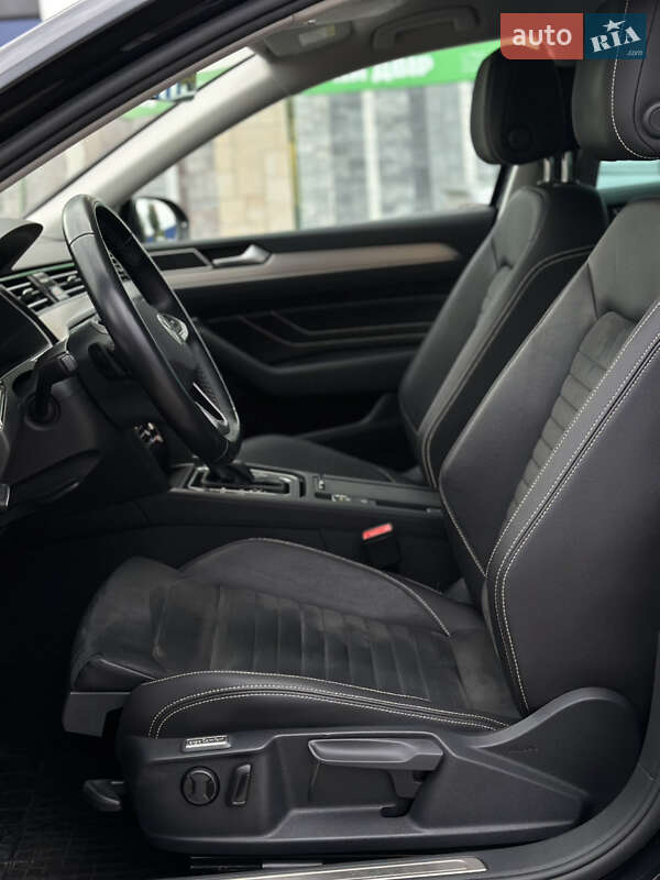 Седан Volkswagen Passat 2021 в Рівному фото 38 Седан Volkswagen Passat 2021 в Рівному
