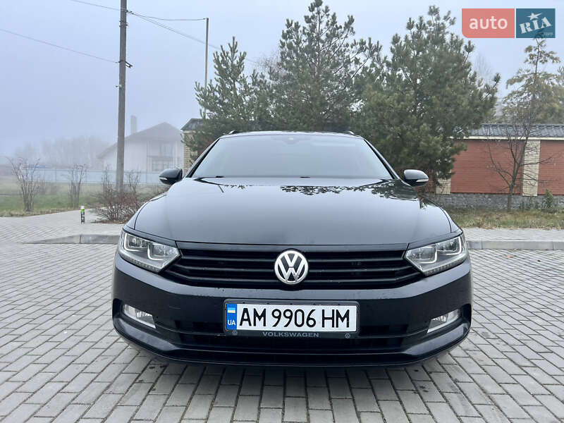 Универсал Volkswagen Passat 2019 в Житомире фото 8 Универсал Volkswagen Passat 2019 в Житомире