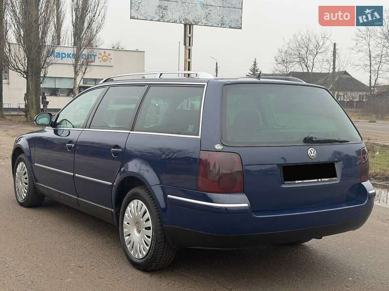 Універсал Volkswagen Passat 2004 в Охтирці