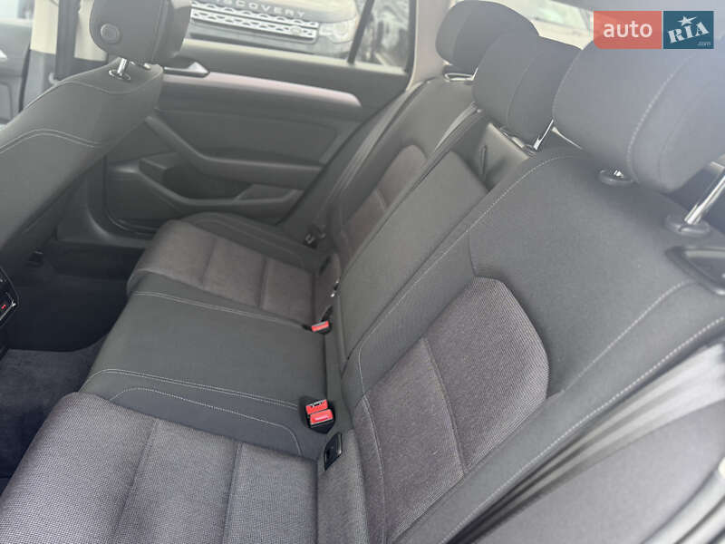 Універсал Volkswagen Passat 2017 в Івано-Франківську